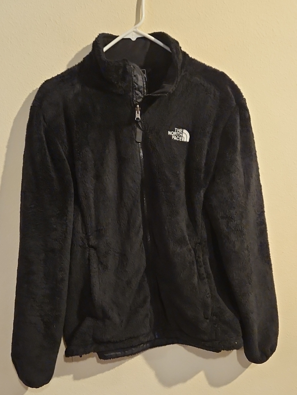 The North Face Black Plush Full‑Zip Teddy Jacket